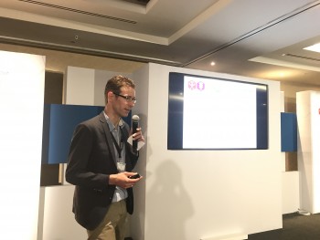 Jeroen Jurriens, head of the ACT delegation at GPDRR, working with interfaith participants to craft the FBO statement. Photo: Tamas Marki/Church of Sweden