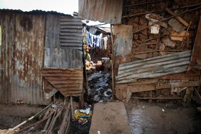 Kibera slum, Nairobi, Kenya (Photo: Sean Hawkey)