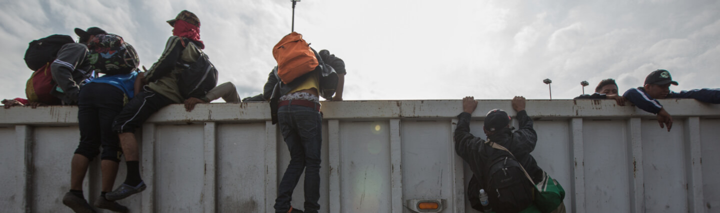 Mexico_MigrantCaravan_Hawkey_b_20181112_500 (1)