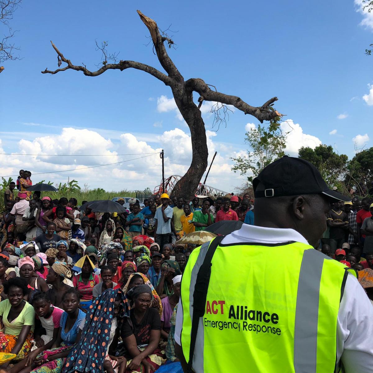 ACT members were the first agencies to bring relief supplies to villages in Nhamatanda District in Mozambique after the Cyclone Idai. ACT Alliance provided life-saving humanitarian relief after Cyclone Idai affected hundreds of thousands in Mozambique, Zimbabwe and Malawi in 2019. Photo: Photo: Alwynn Javier/ACT